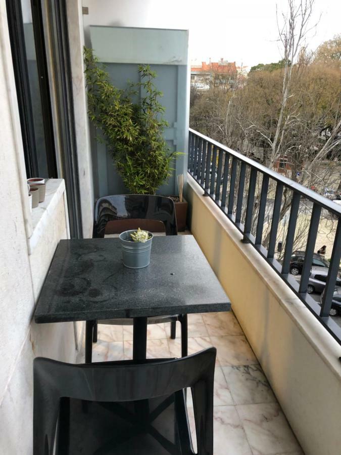 Apartamento Jose Estevao Lisboa Екстериор снимка